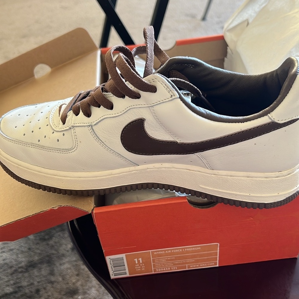 Brown and cream AF1 women’s